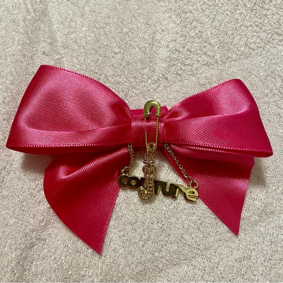 Juicy Couture Pink Bow & Gold Charms - Picture 3 of 11